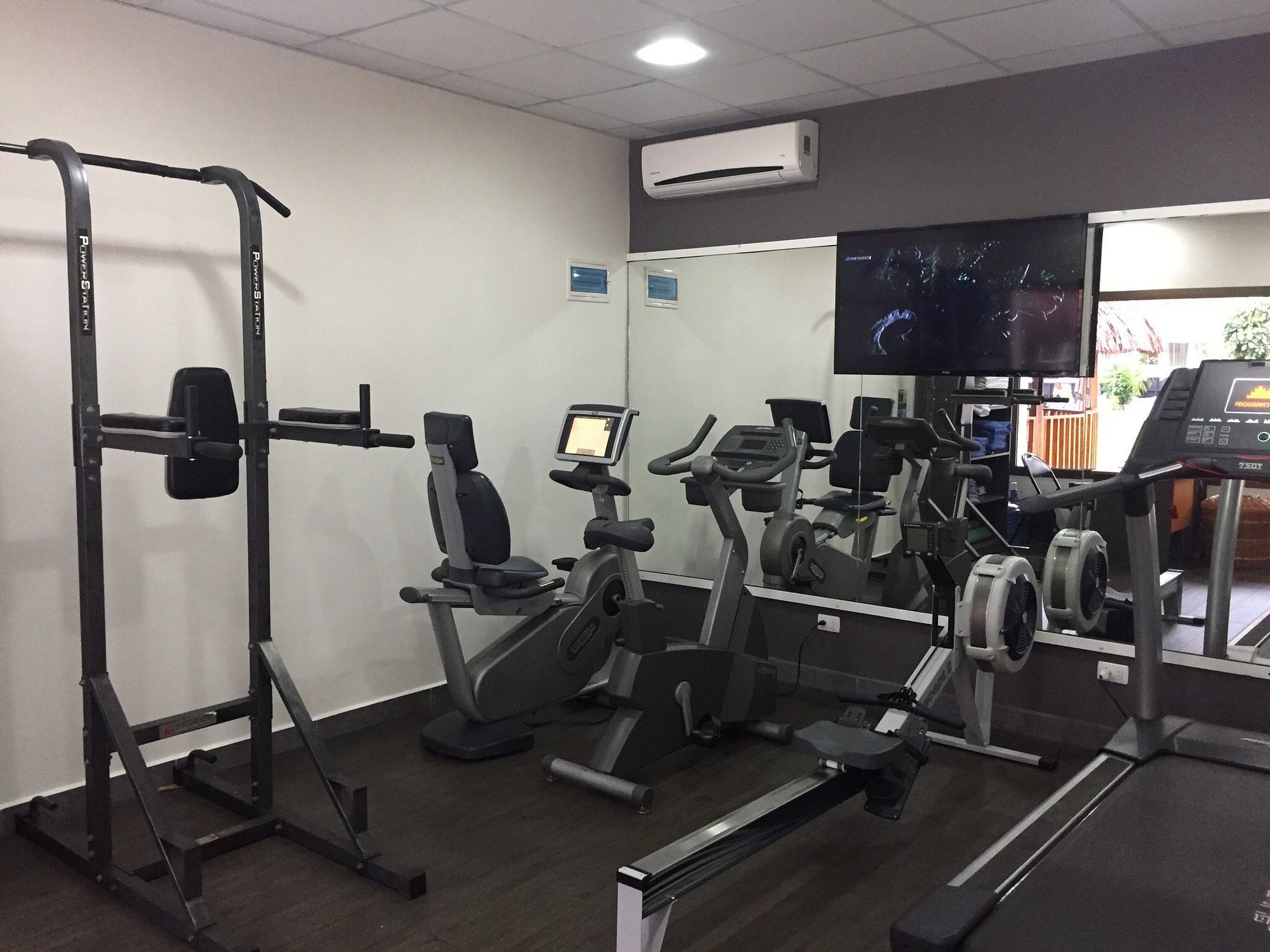 good-fitness-room (1)